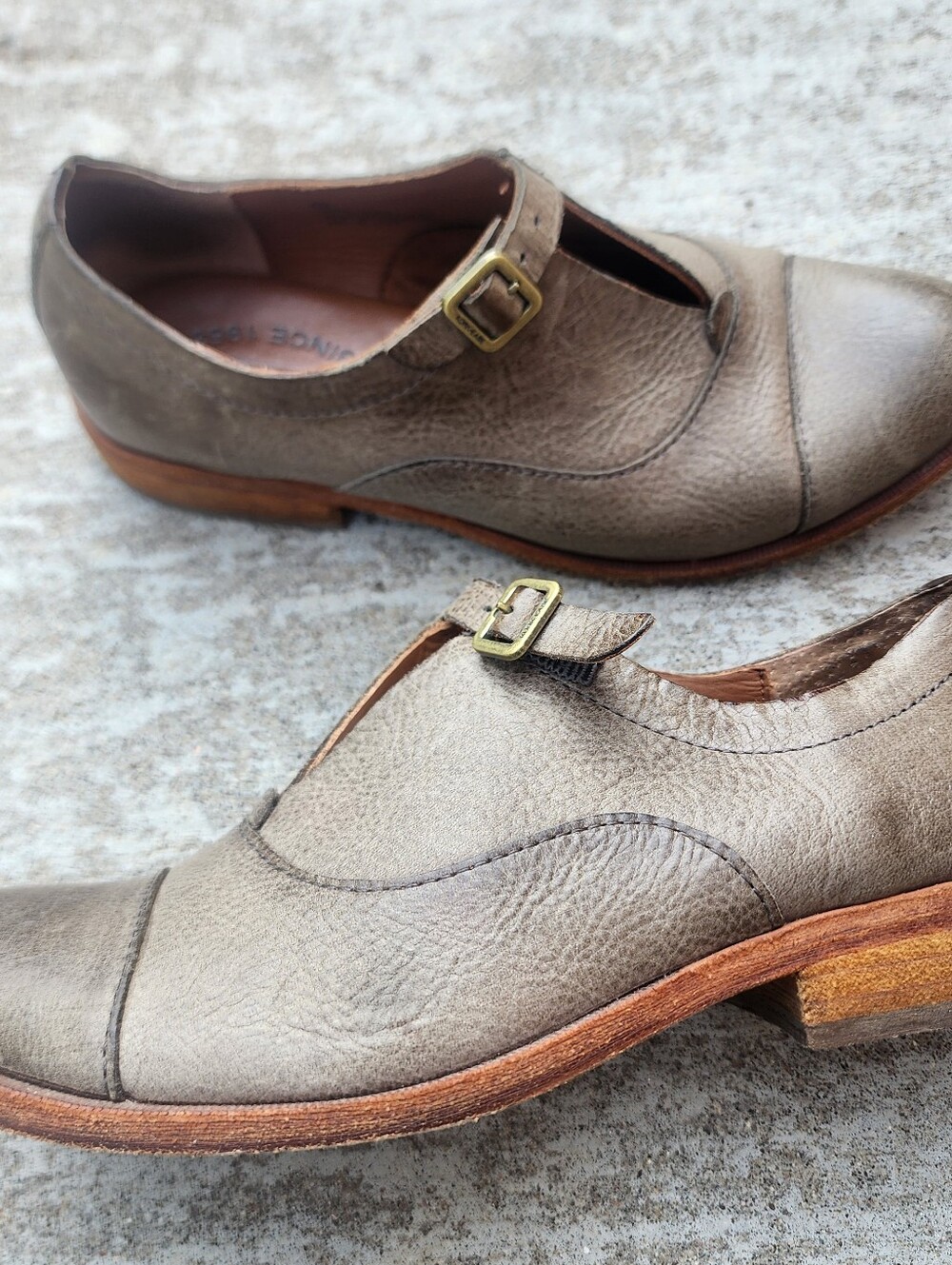 Kork-Ease Niseda‎ Oxfords Gray Leather Cap Toe Slip On Shoes, Womens Size 6